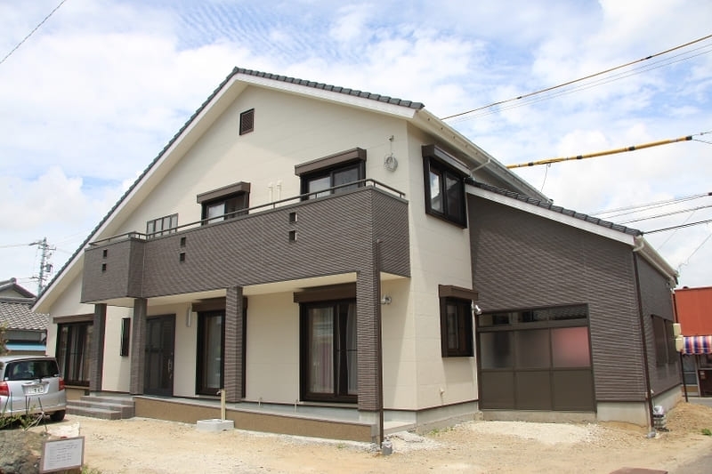 開放感と機能美を兼ね備えた家