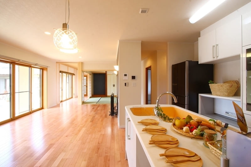 回遊動線でつながる家