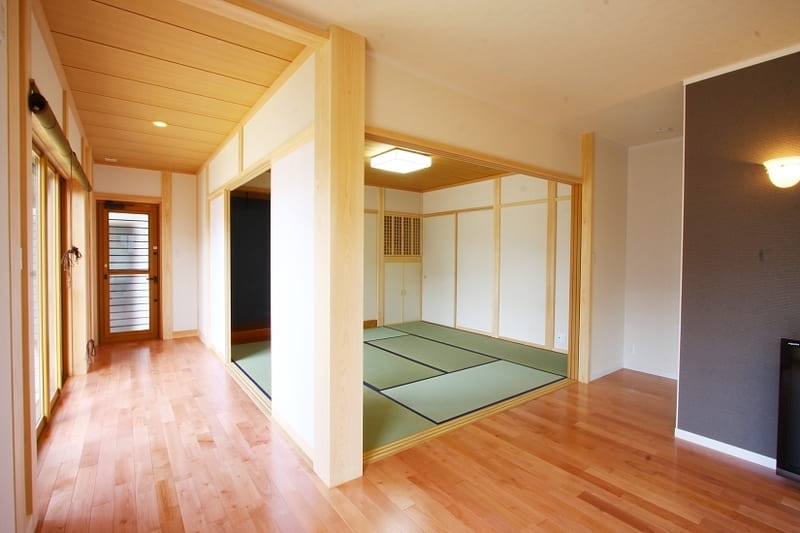 回遊動線でつながる家