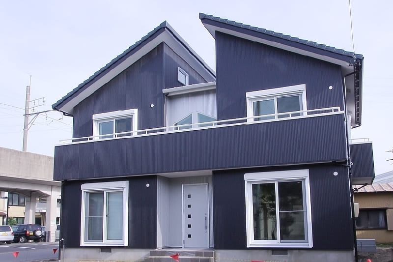 家事ラク動線と大容量収納のある家