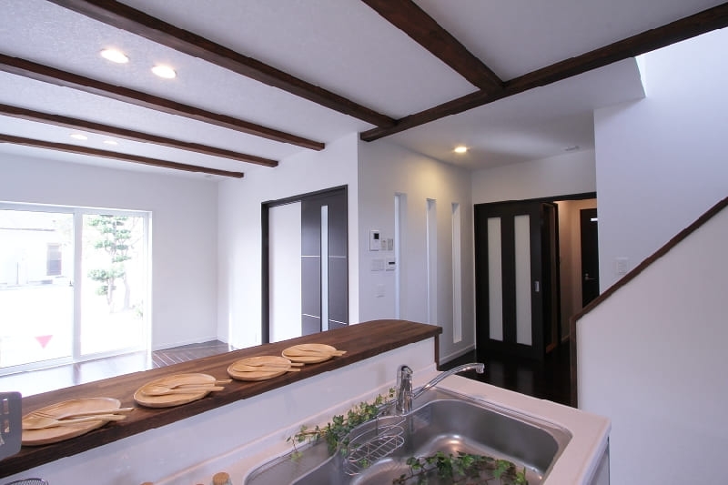 家事ラク動線と大容量収納のある家