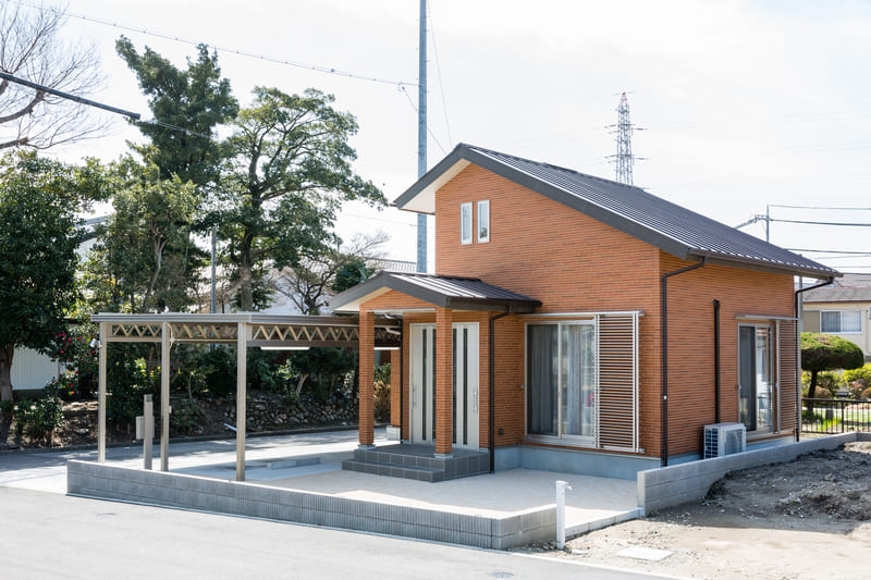 廊下をなくして、暮らしを広げた家