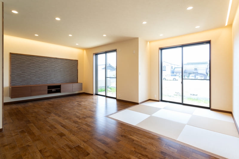 シンプルに、ちょっと個性のある家