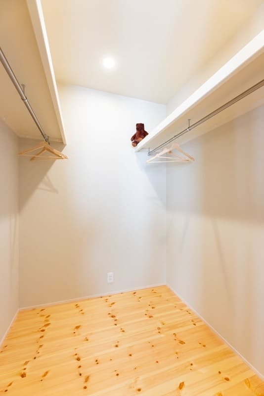 インサイドストッカー